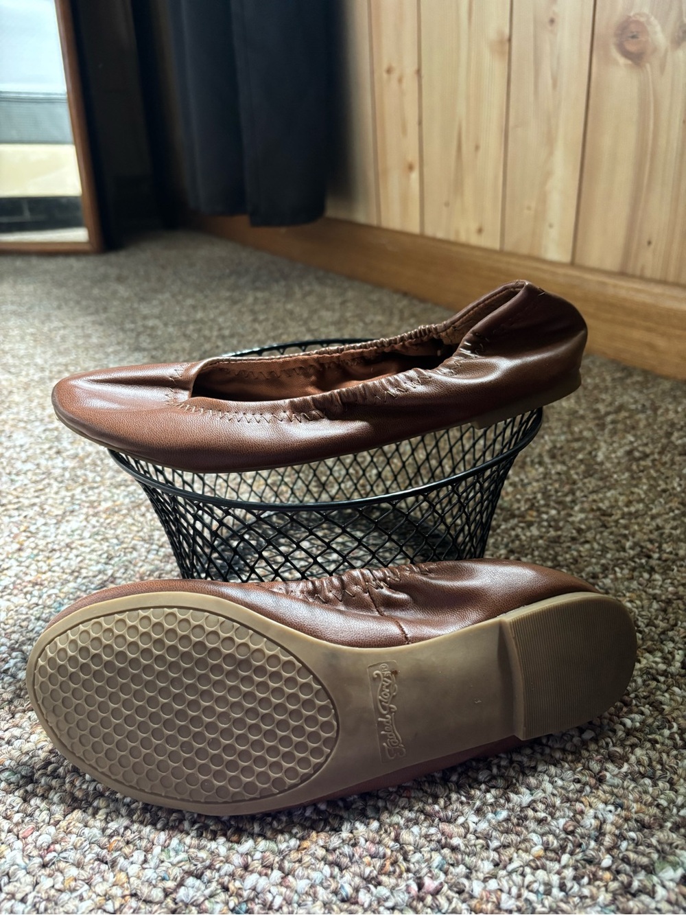 Women’s Memory Foam Brown Leather Ballet Flats